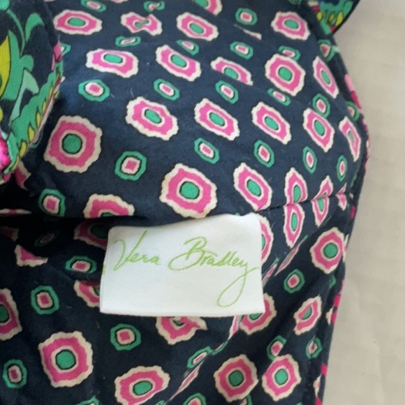 Vera Bradley Tote in Marina Paisley pattern - Picture 3 of 4